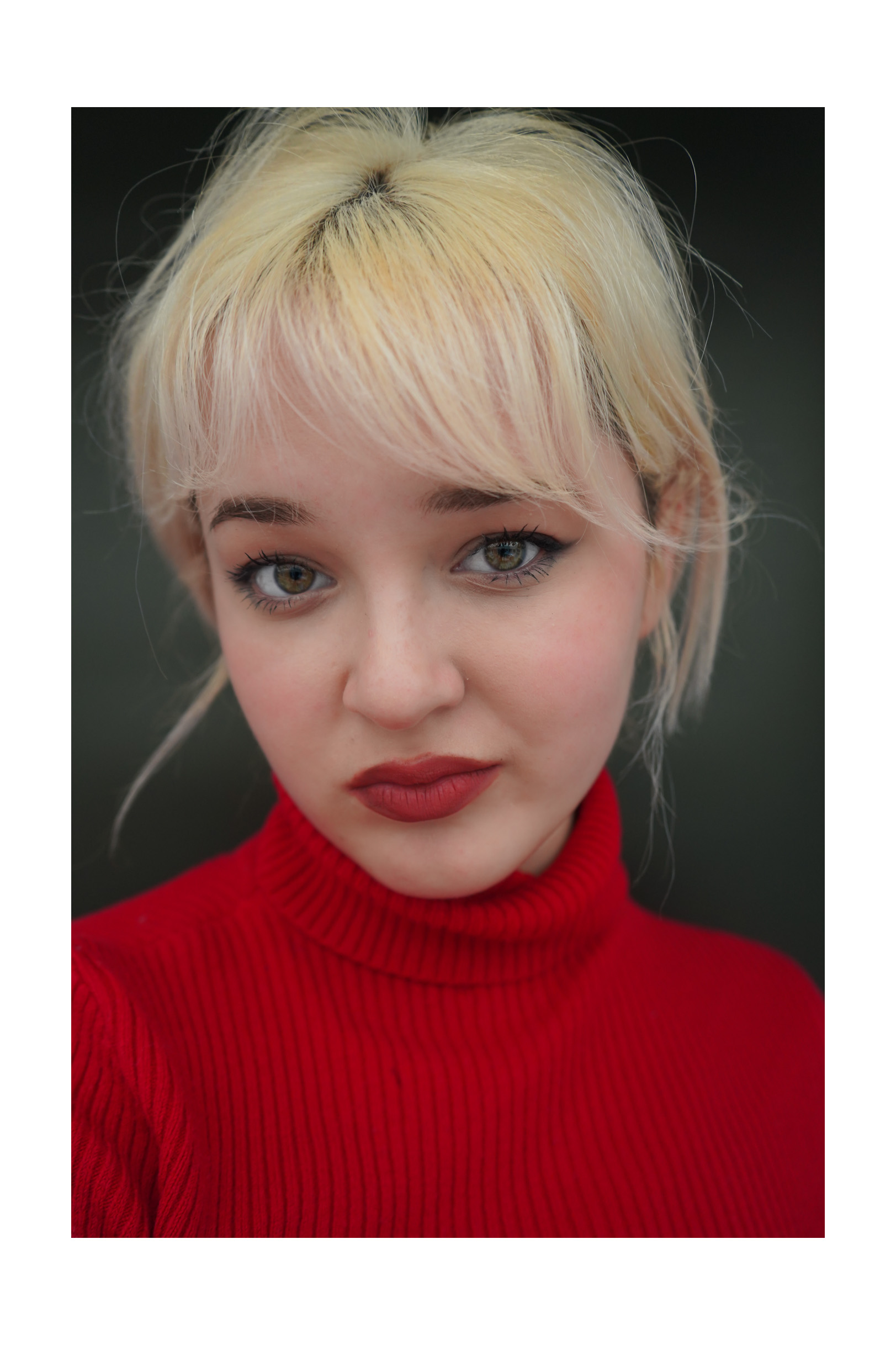 A close portrait from the Romilia gallery
